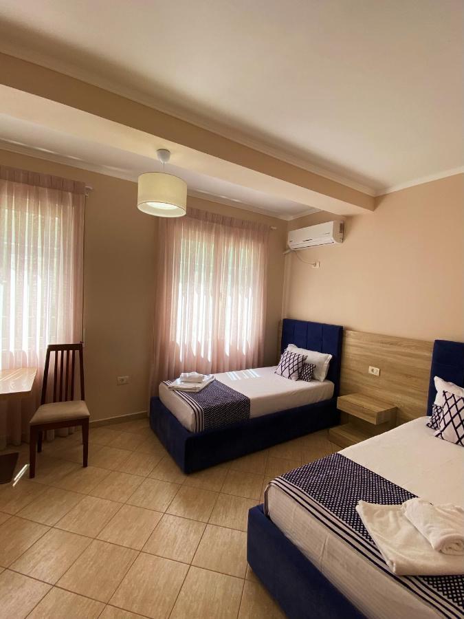 Bel Ami Suita Hotel Орикум Екстериор снимка